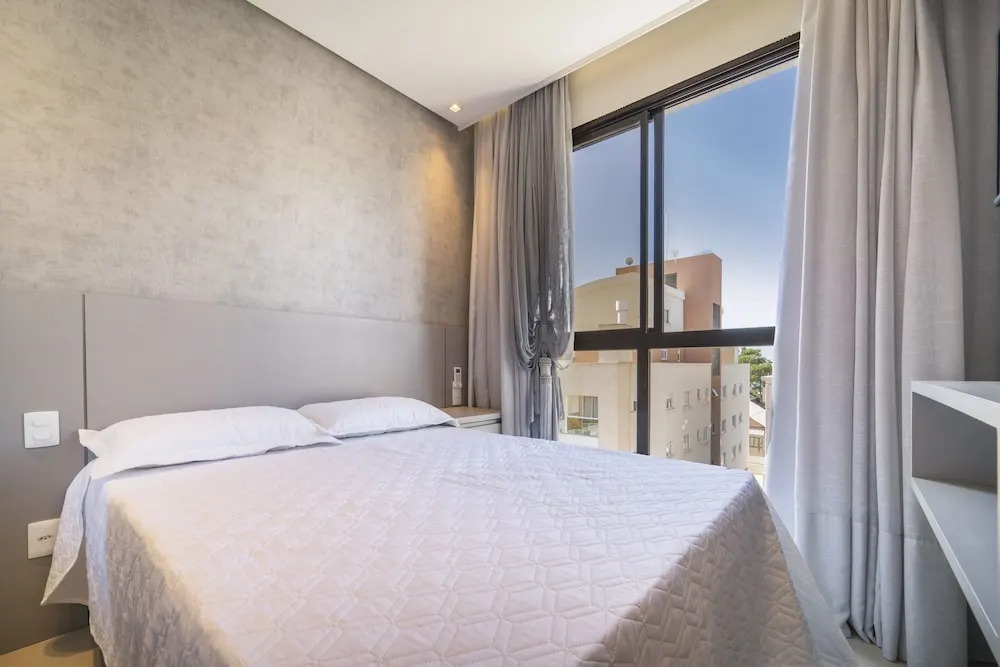 884 - Aluguel apartamento 3 quartos