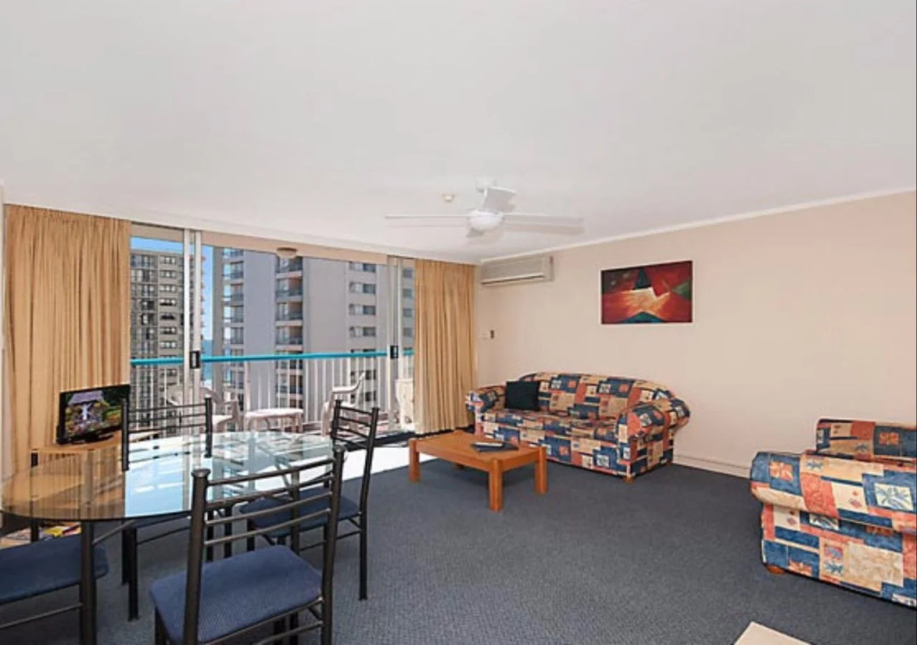 Quarterdeck Apartments