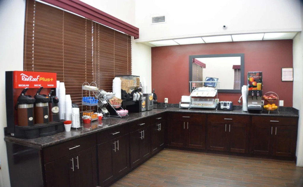 Red Roof Inn PLUS+ & Suites Chattanooga - Downtown