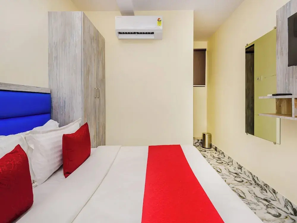 Hotel Good Luck Residency