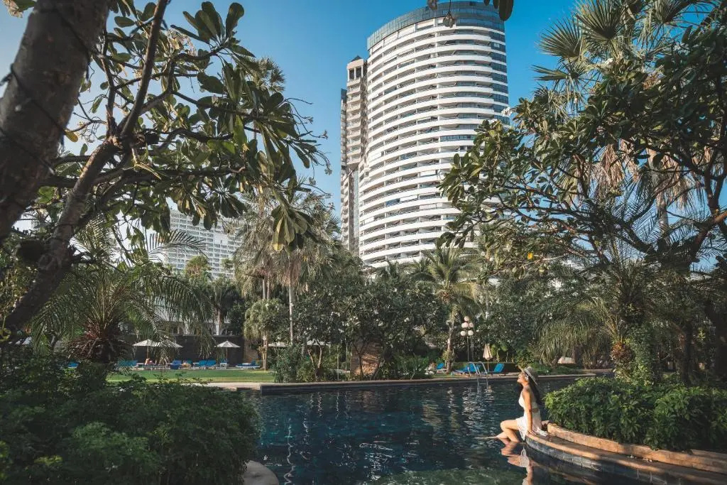 Jomtien Palm Beach Hotel & Resort - Family-Friendly