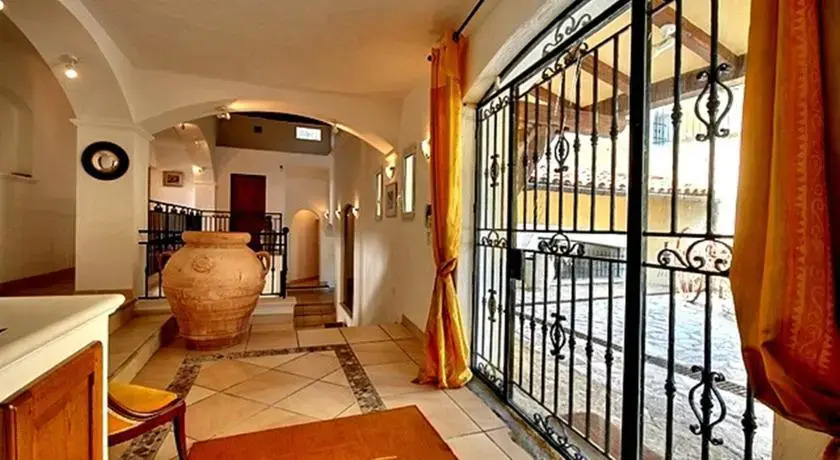 Villa Isabella