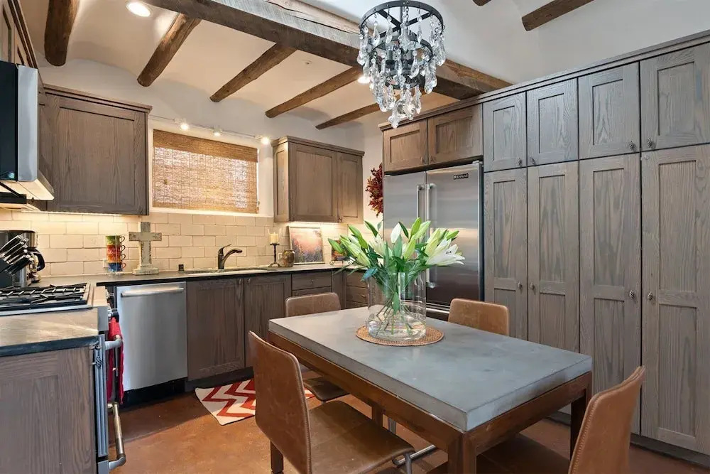 Carmel - Elegant East Side Adobe With Kiva Fireplace, Walk to Canyon Rd and The Plaza