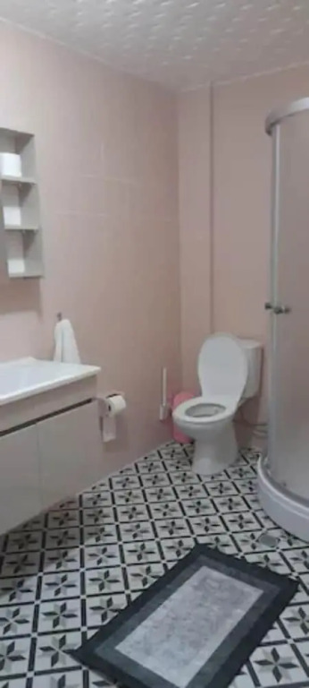 Rose apartment