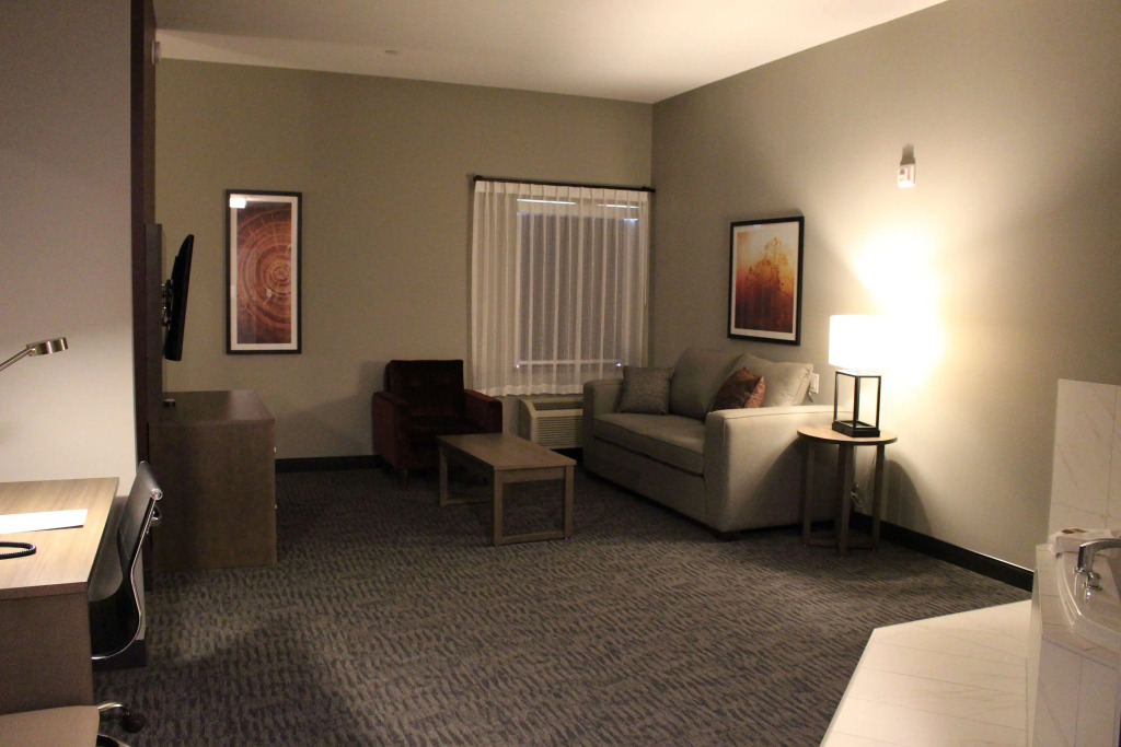 Best Western Plus Dauphin
