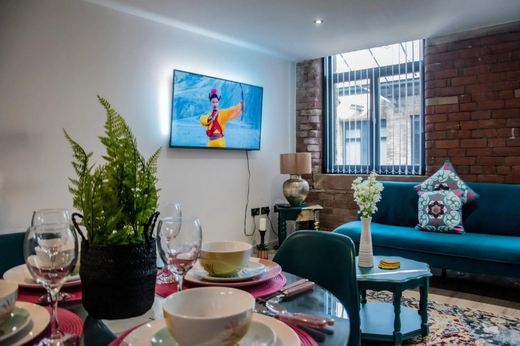 BV Lush Apartment At Conditioning House Bradford