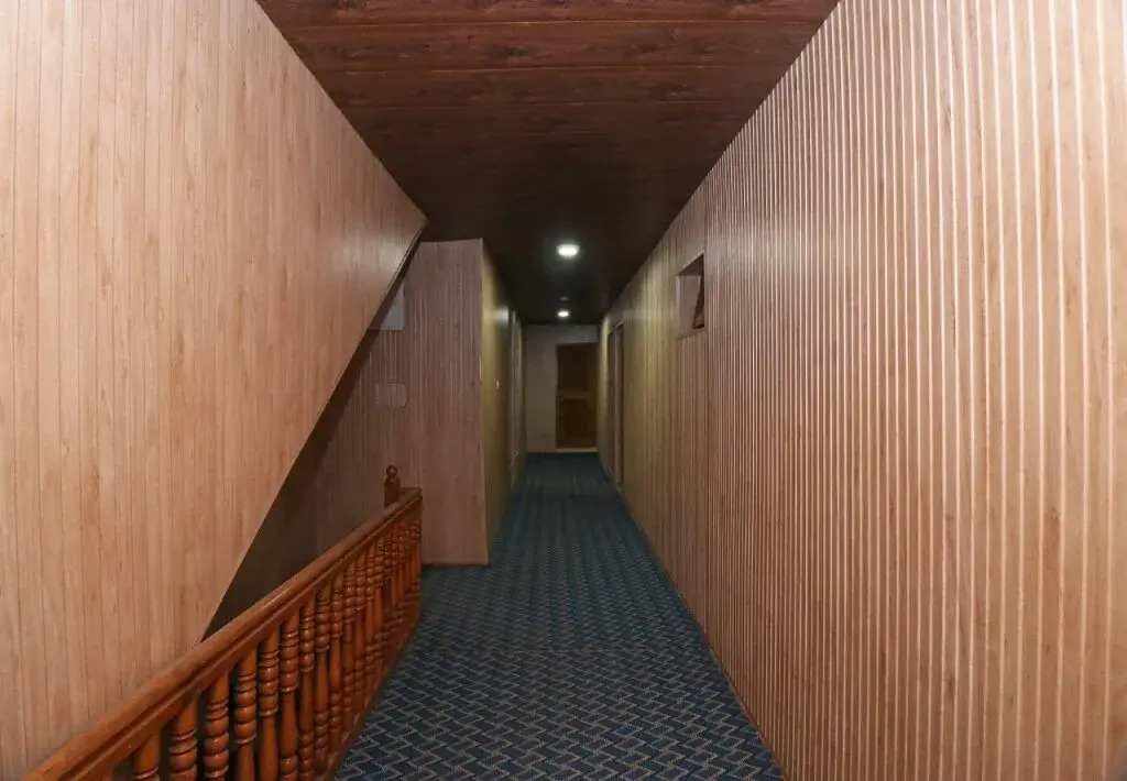 Hotel Poshwan by OYO