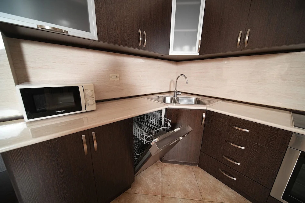 City View 2-bedroom Luxury Apartment on 13 Buzand Street by Sweet Home