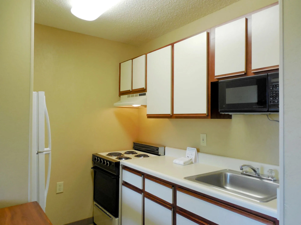 Extended Stay America Suites - Charleston - Northwoods Blvd
