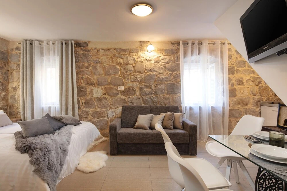Apartments Vauquer