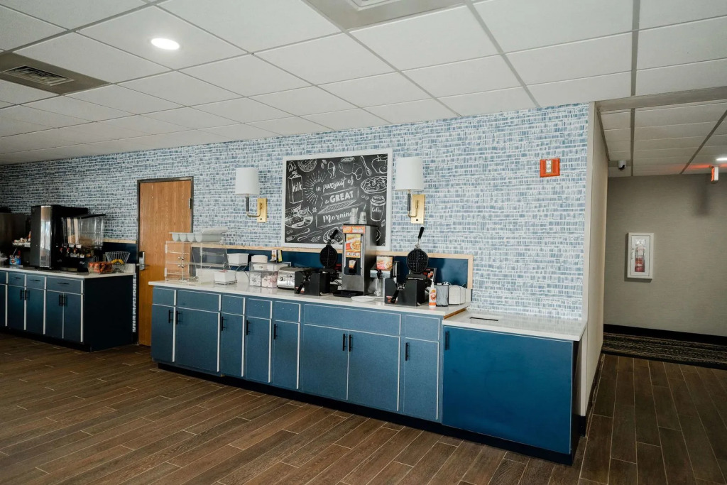 AmericInn by Wyndham Tomahawk