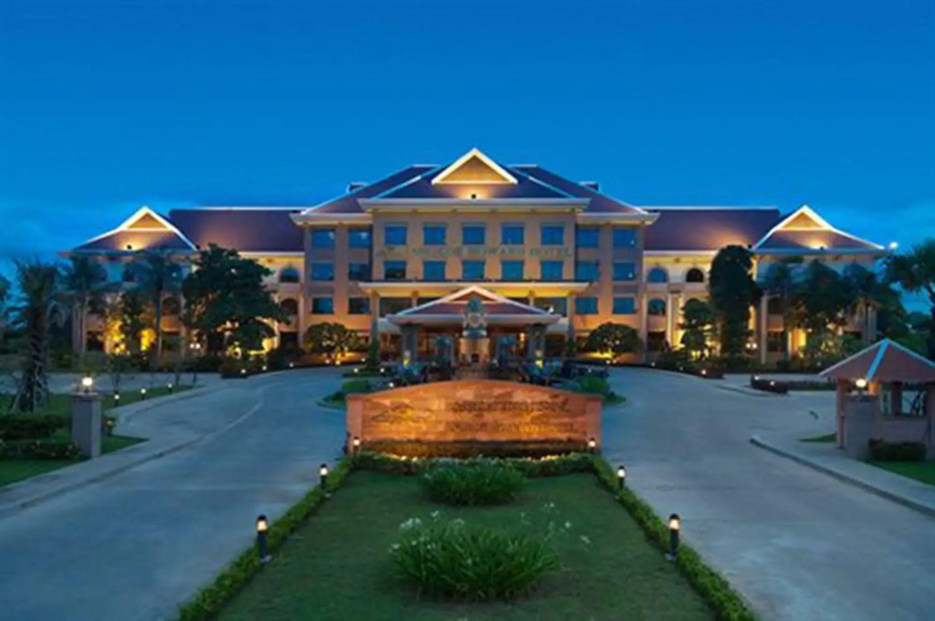 Angkor Howard Hotel