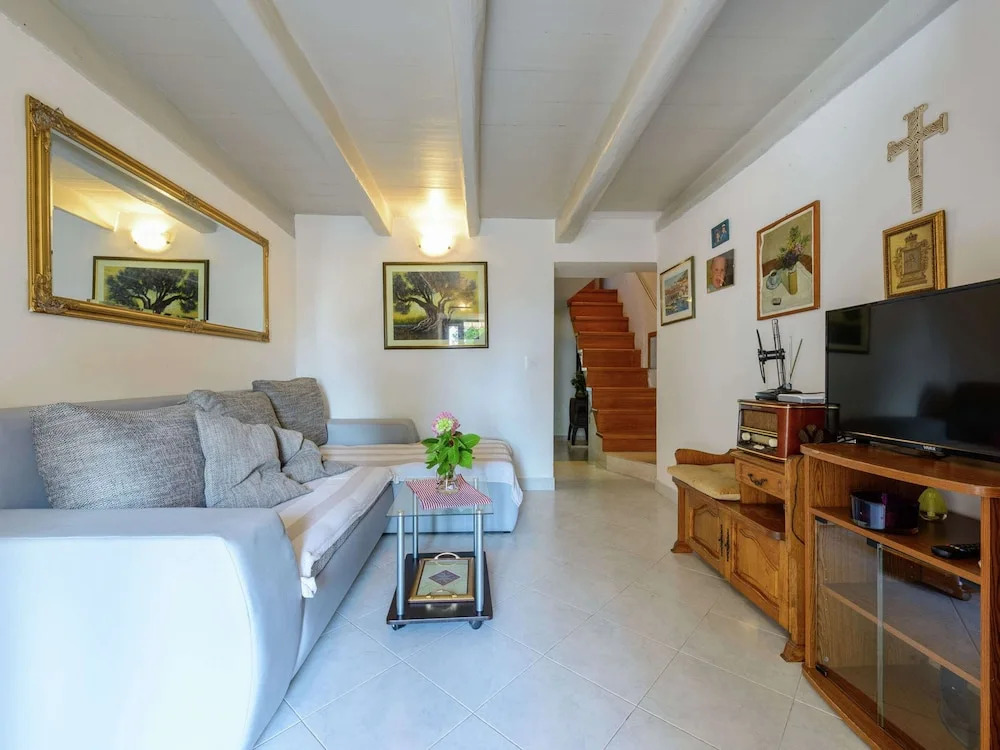 Lovely Mediterranean Home near Beach with Private Open & Covered Terrace