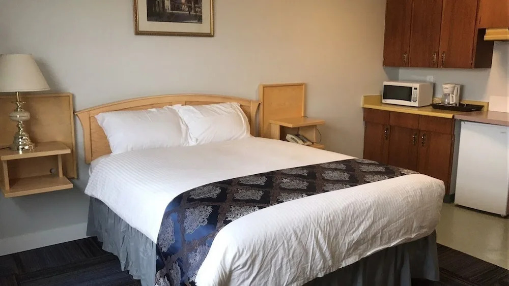 Country Garden Inn