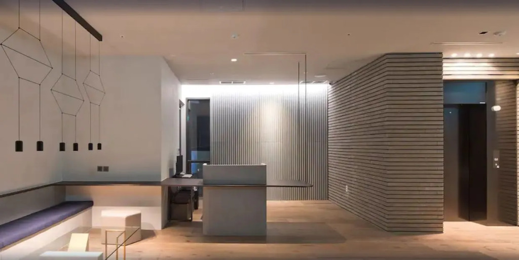 Cont Hotel