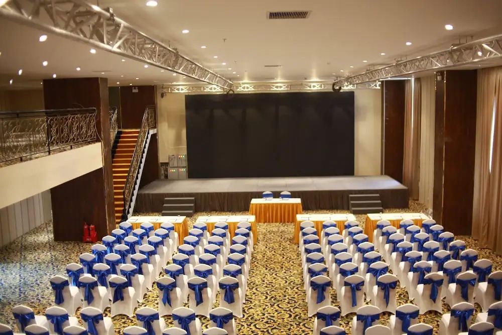 La Vela Hue Hotel