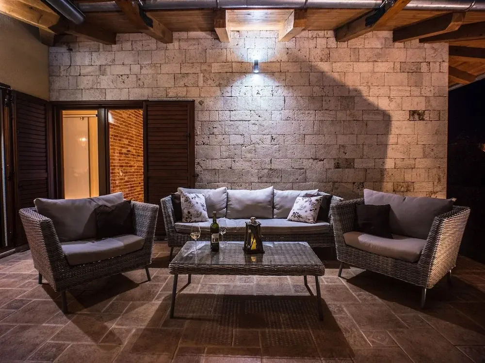 Charming Villa With Private Pool
