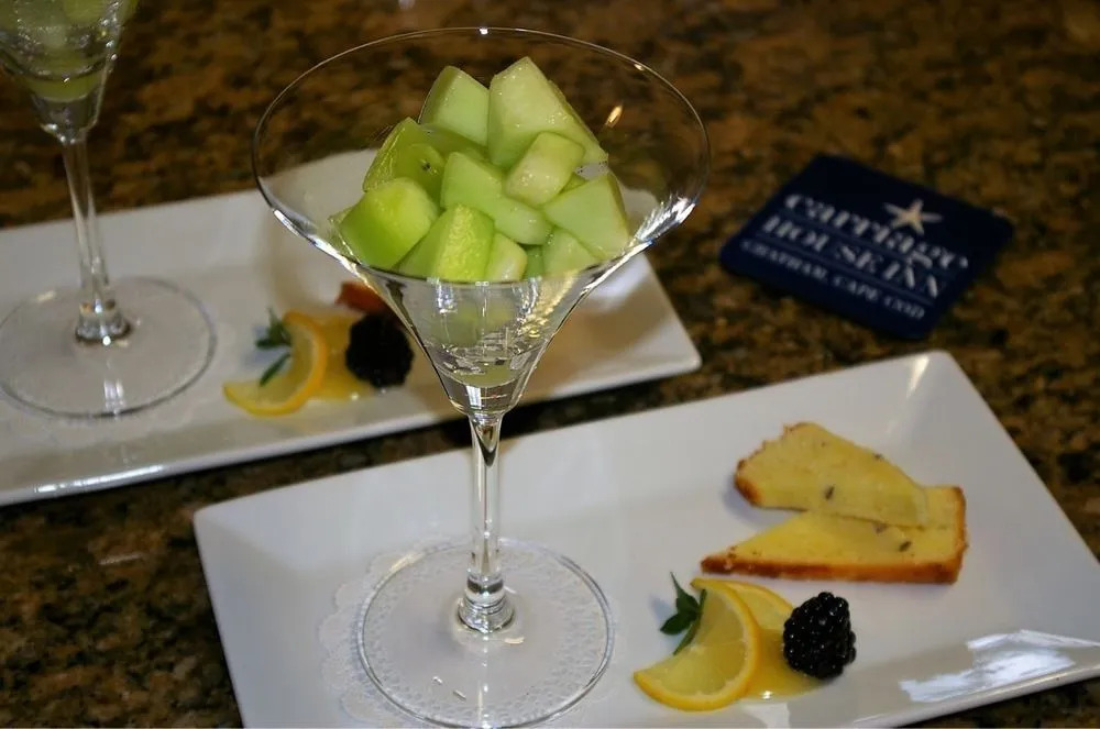 Carriage House Inn
