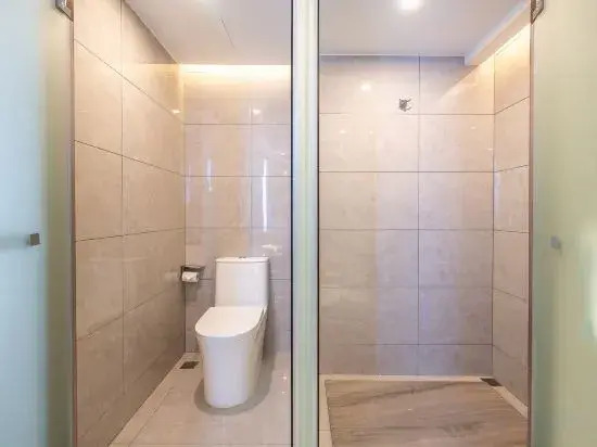 CHAMJOY HOTEL(Jiangshan Hushan Park|Administrative Service Center)