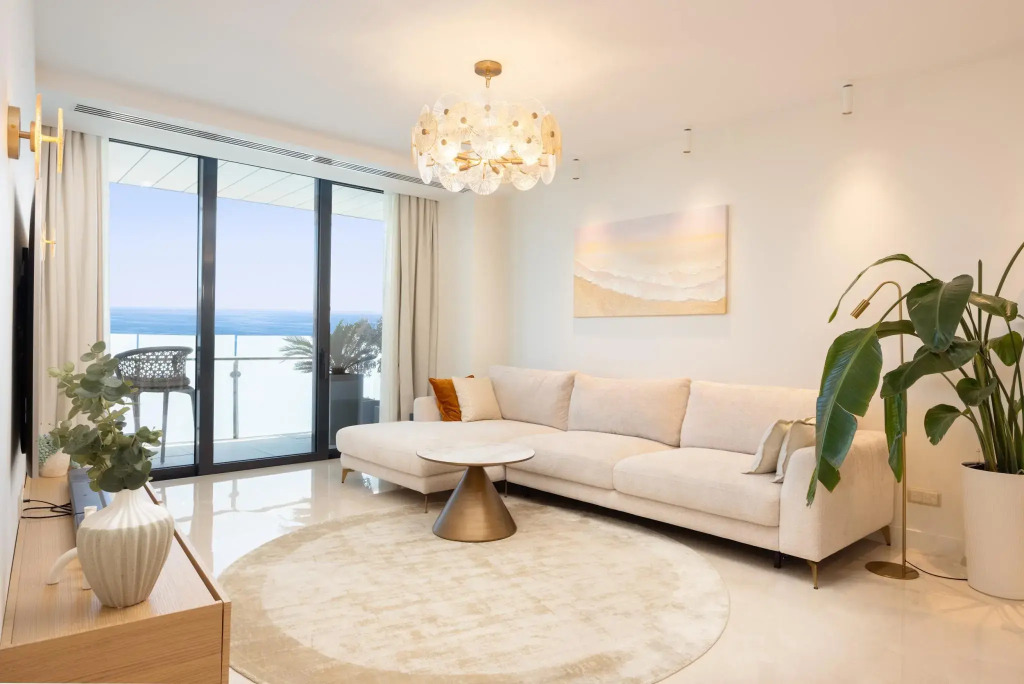 Sun Apartments АК Карат 21