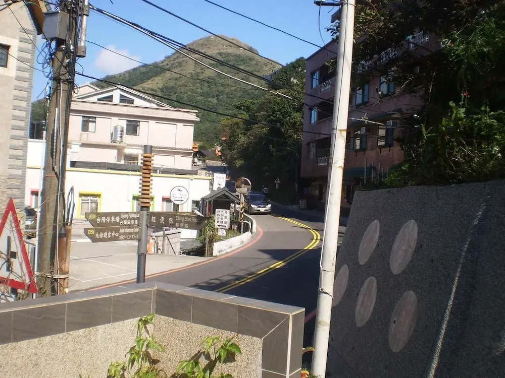 47 Sea View Jiufen B&B