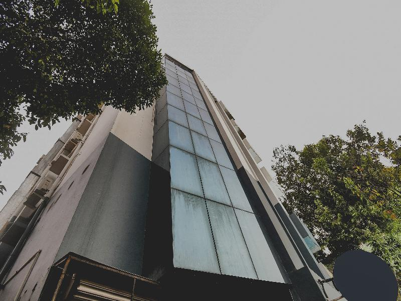 OYO 78582 SilverKey Hotel Mayfair Tower