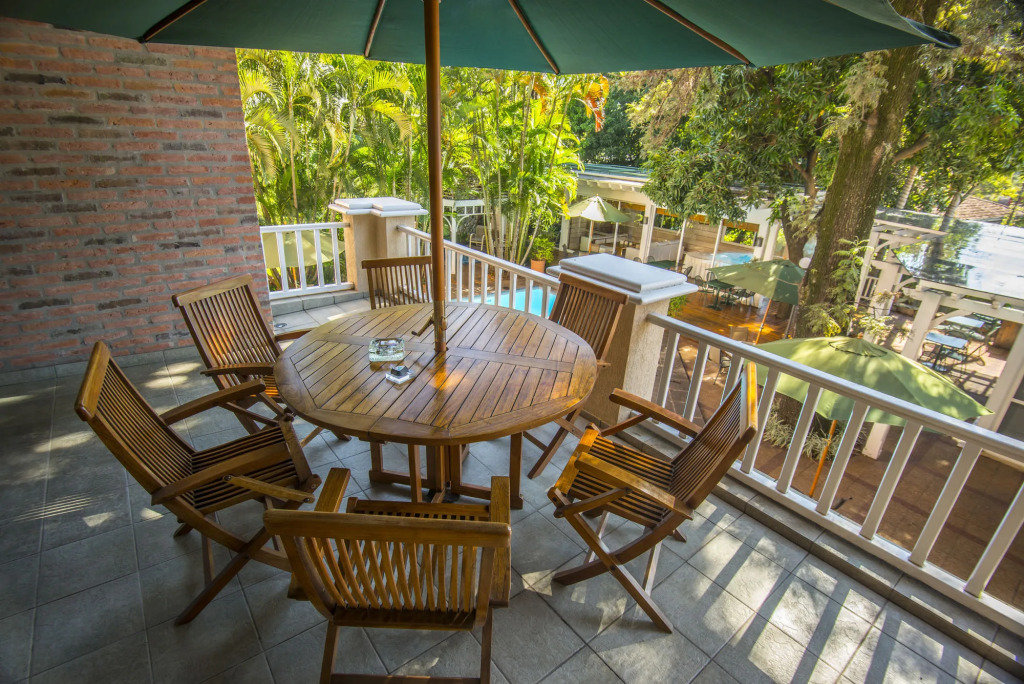 Hotel Villa Morra Suites