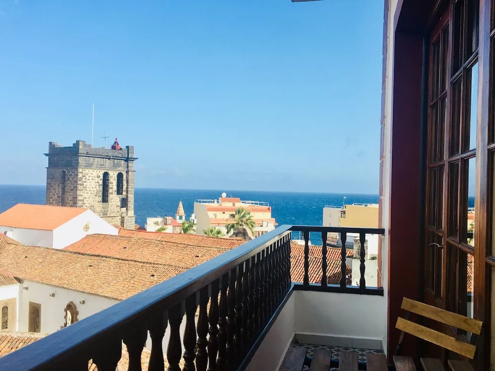 El Hotelito 27