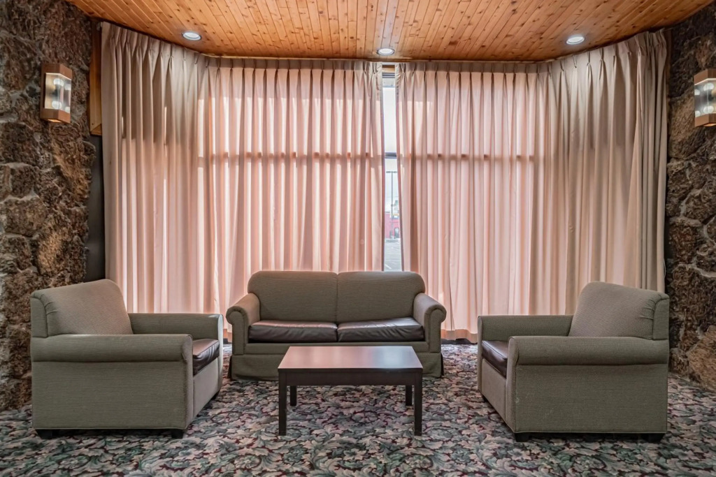 Motel 6 Pocatello ID