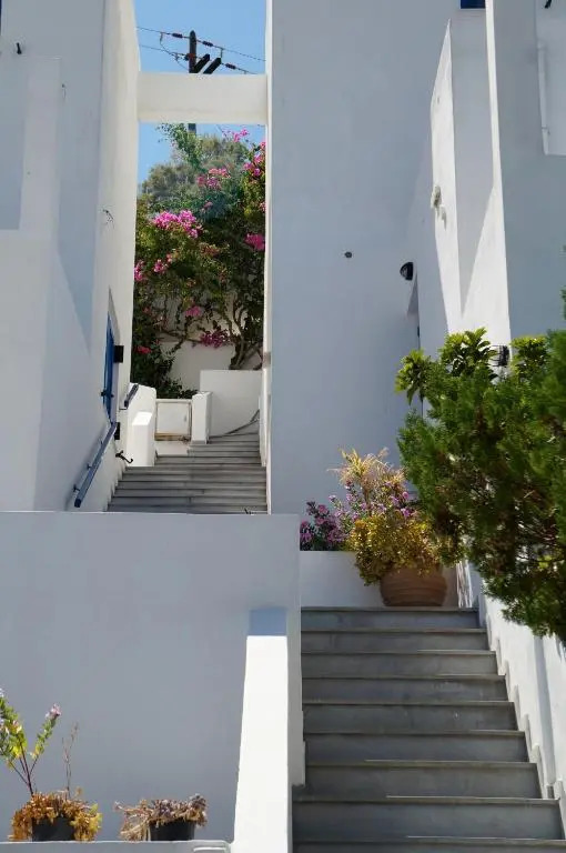 Ploimon Apartments