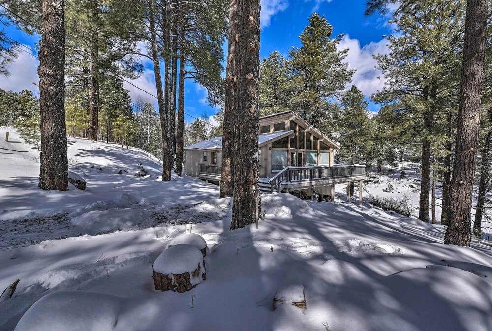 Renovated Mountain Home: EV Chargers & Great Views