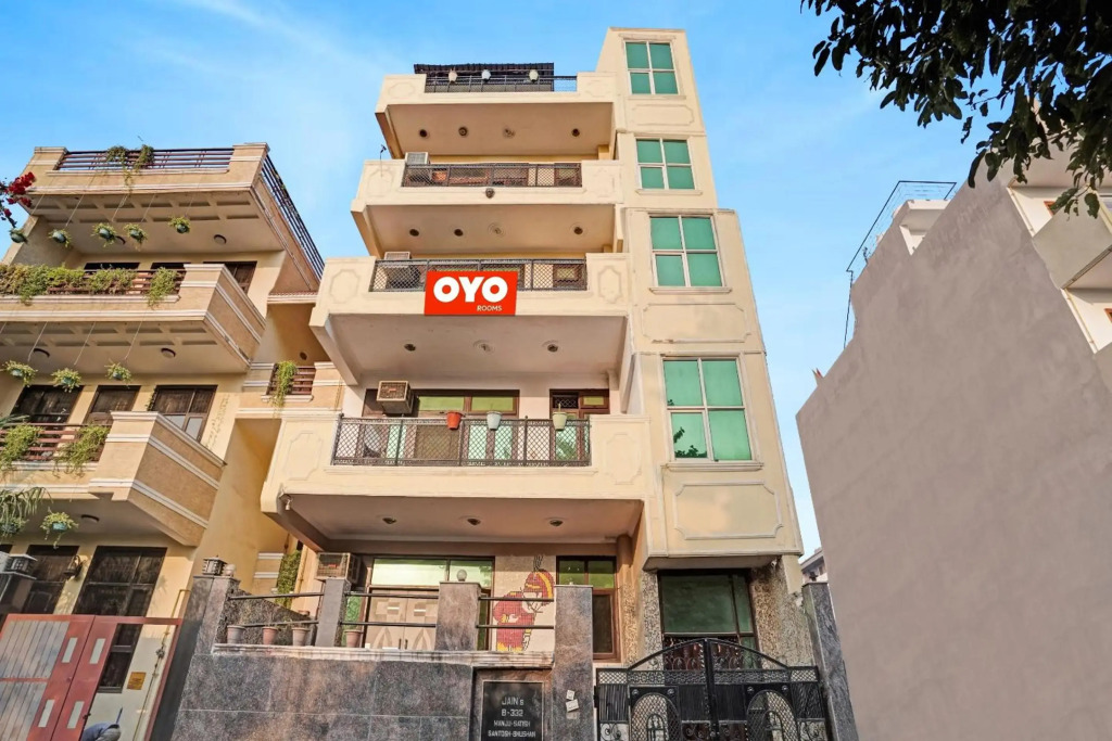OYO Flagship 80586 Elite Homes