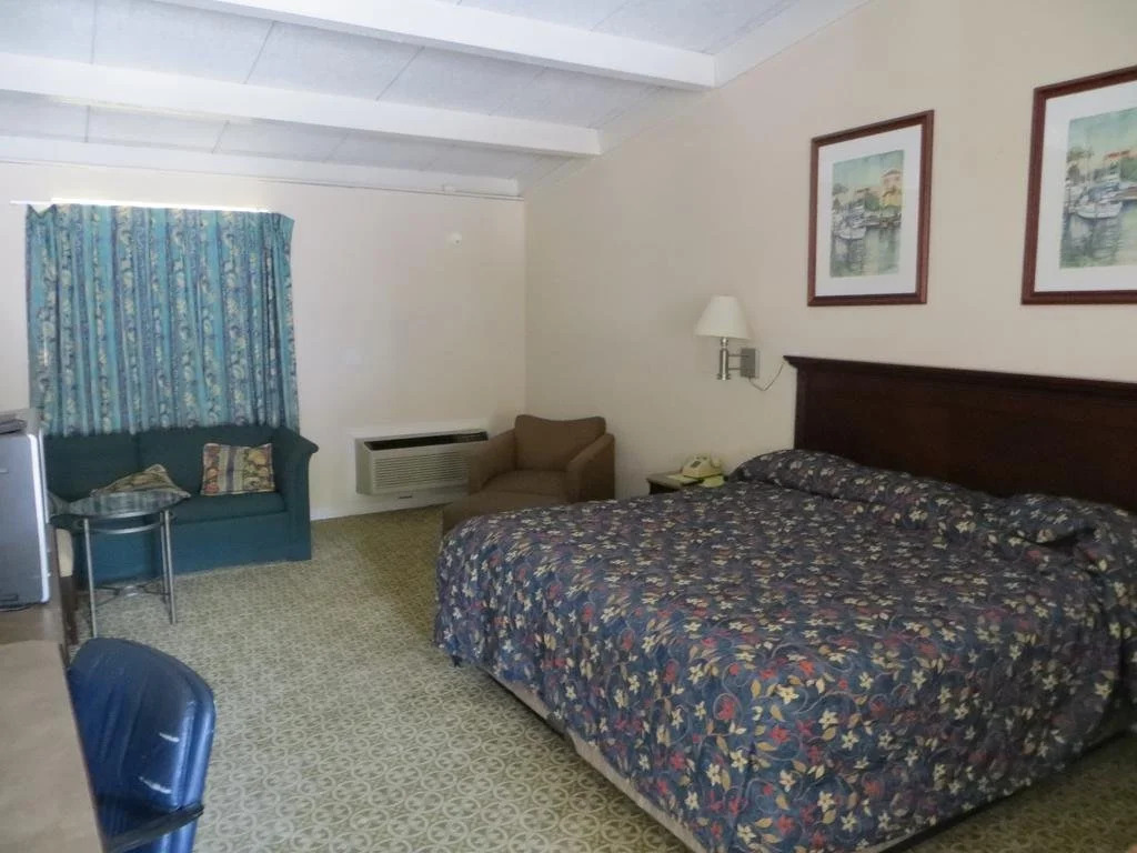 Royal Inn