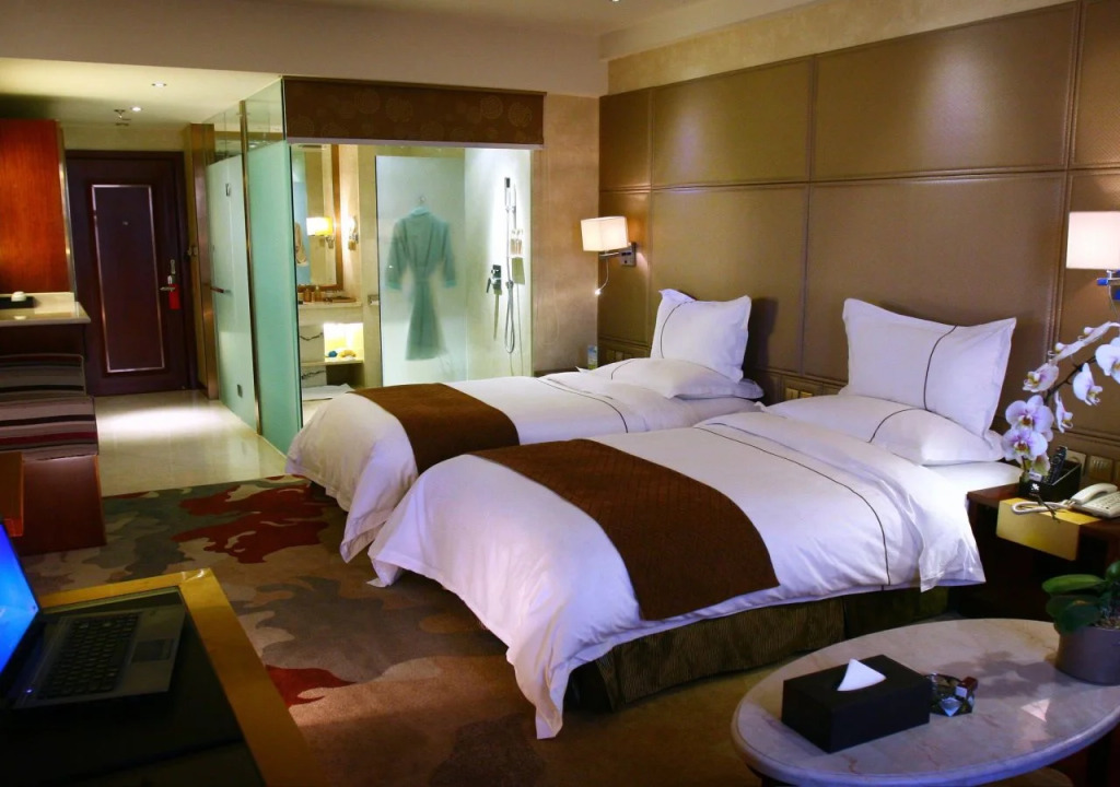 Yiya Sunshine Platinum Hotel