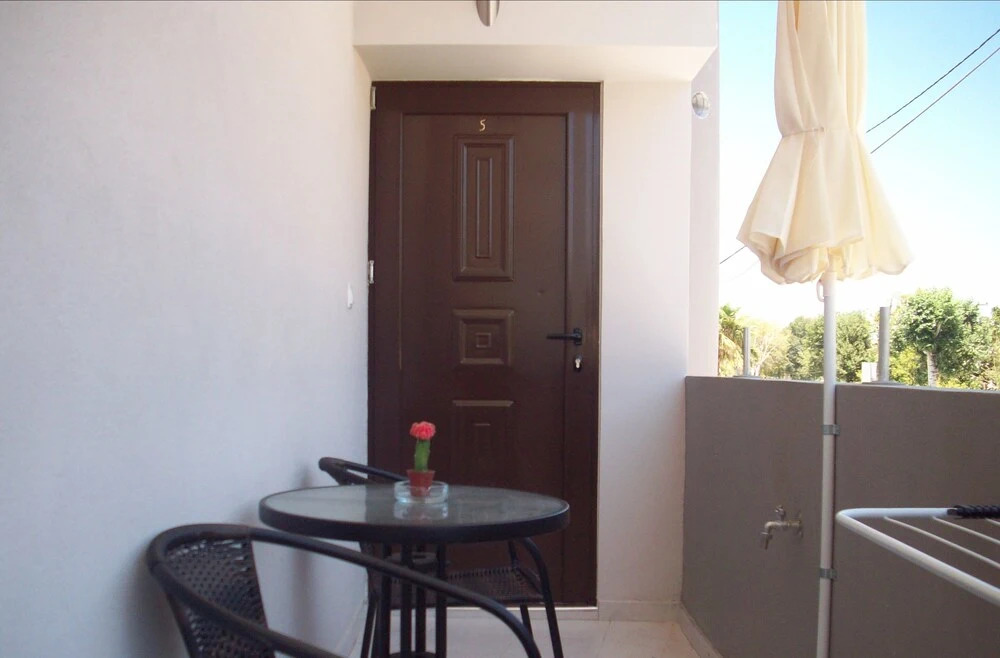 Posto Studio 5 Chania Crete 100 m From the Beach