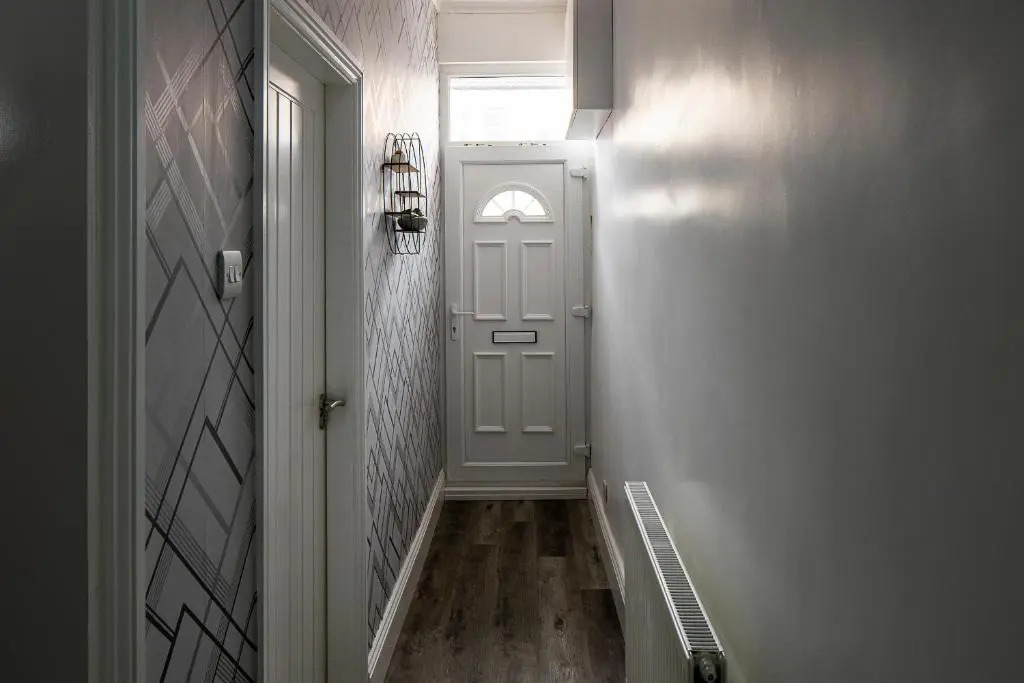 Abingdon House 4 Bedrooms Workstays UK