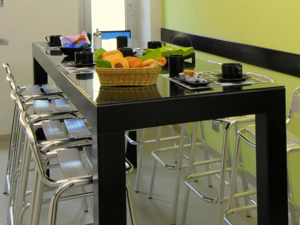 Moai Home