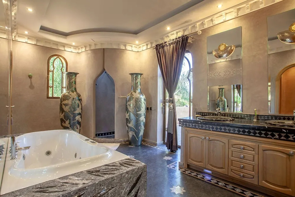 Villa des Lions