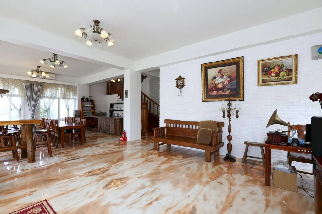 Alps Resort Bed and Breakfast