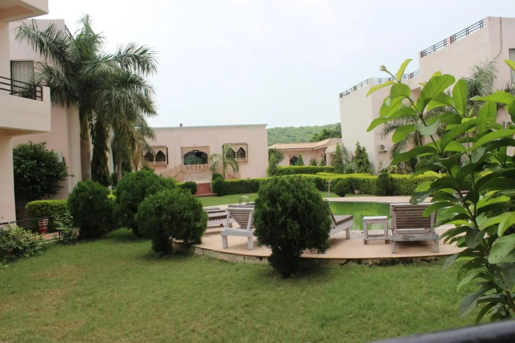 Sterling Bagh Ranthambore