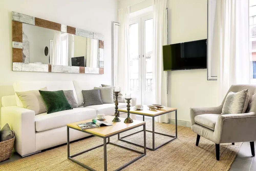 Beautiful Duplex with Terrace in the City Center. Galera IV