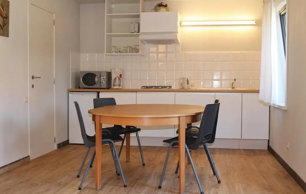 Nice Apartment in Diksmuide With 1 Bedrooms and Wifi