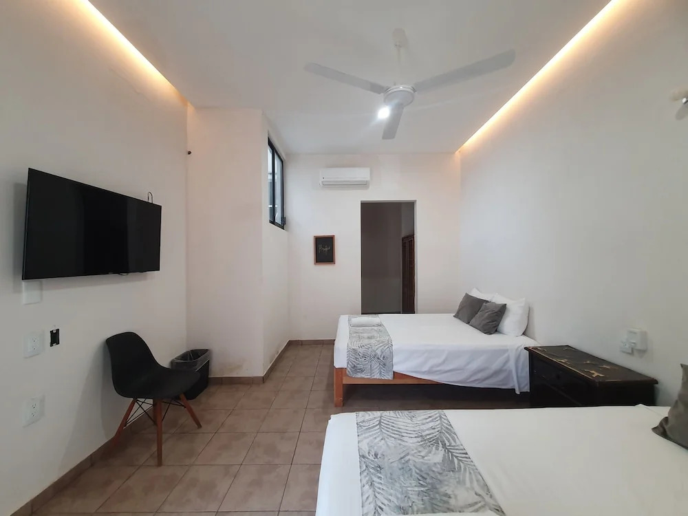 DuHotel