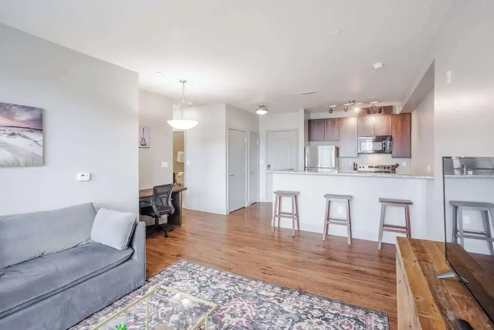 TWO CozySuites at the Banks 18