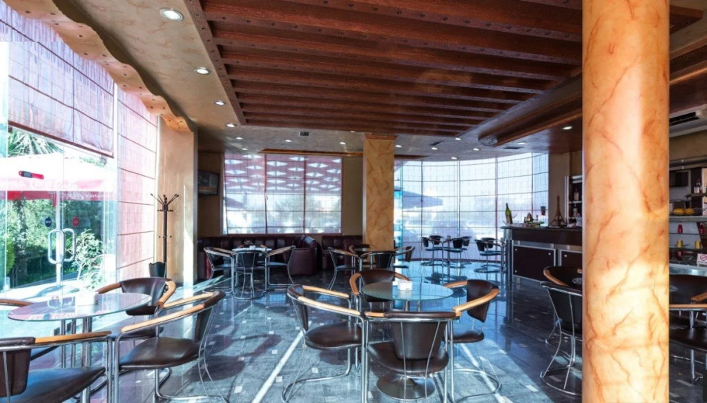 Dashamir Hotel