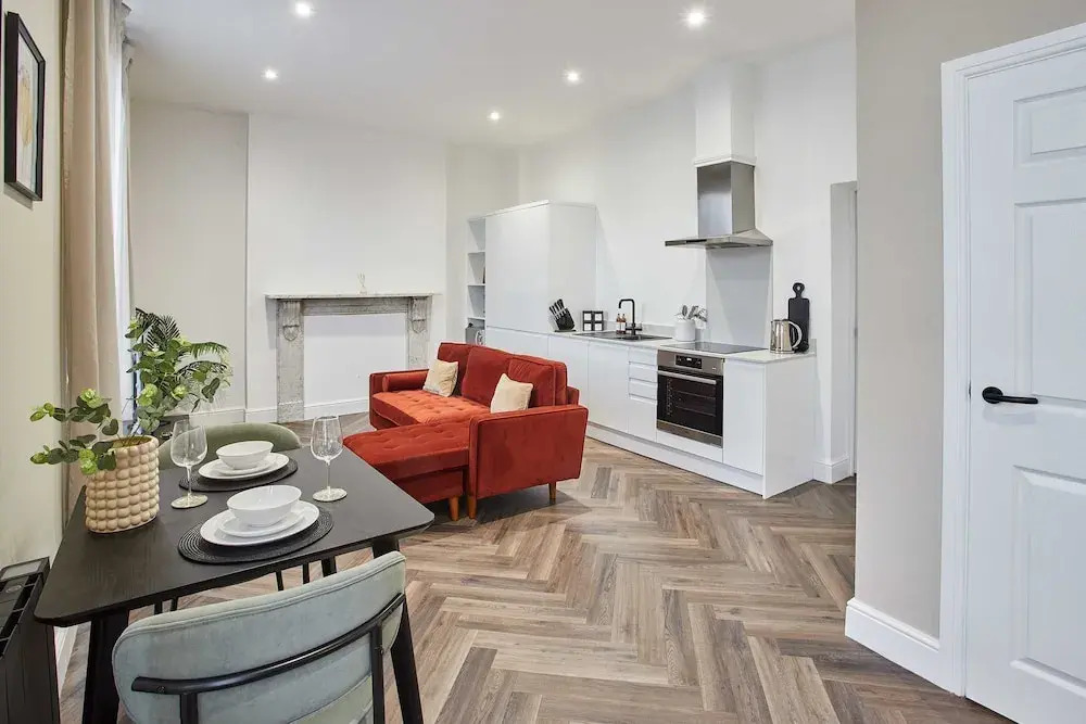 Host & Stay - Upton House