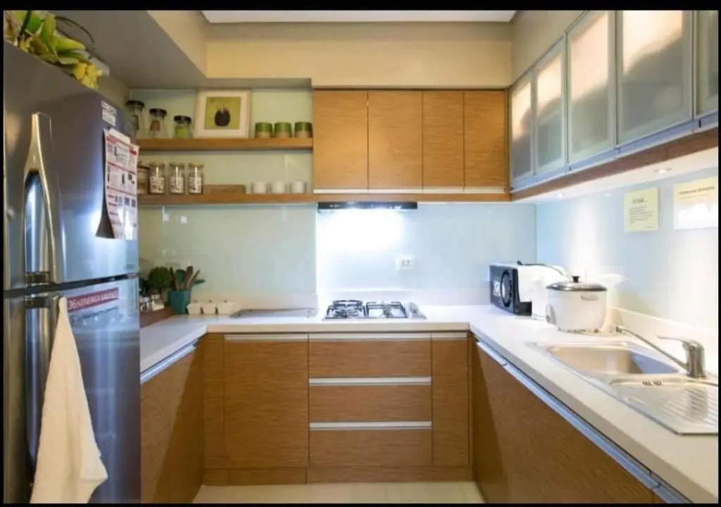 Sta.Mesa across SM Model Unit 2 BR
