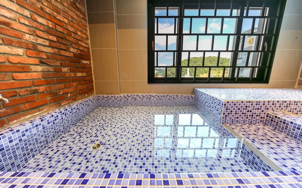 Andong Case Hotel