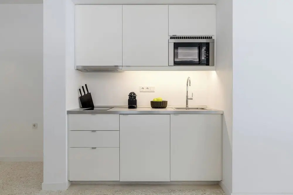 Momo Suites, Acropolis by Aura Homes