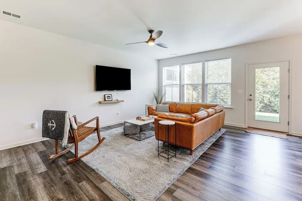 5 Mi to Bethany Beach: Resort-style Gem w/ Pools!